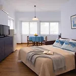 Seahouse Fronte Mare Con Terrazza Vista Mare Apartment Diano Marina