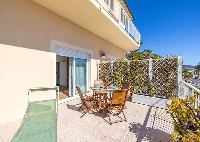 Apartment Seahouse Fronte Mare Con Terrazza Vista Mare